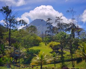 Volcan Arenal costa rica voyage