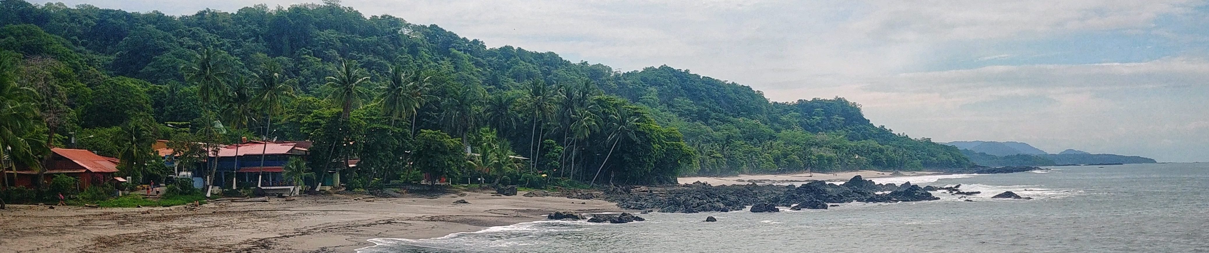 montezuma plage sud de Nicoya costa rica voyage sable surf vagues