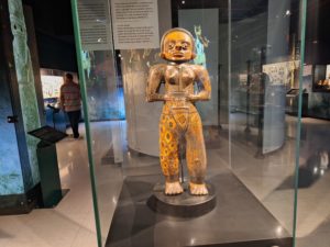 Statue au musée du jade de San José